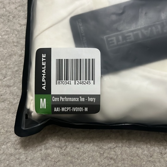 Alphalete Core Performance Tee - Ivory - Picture 4 of 4